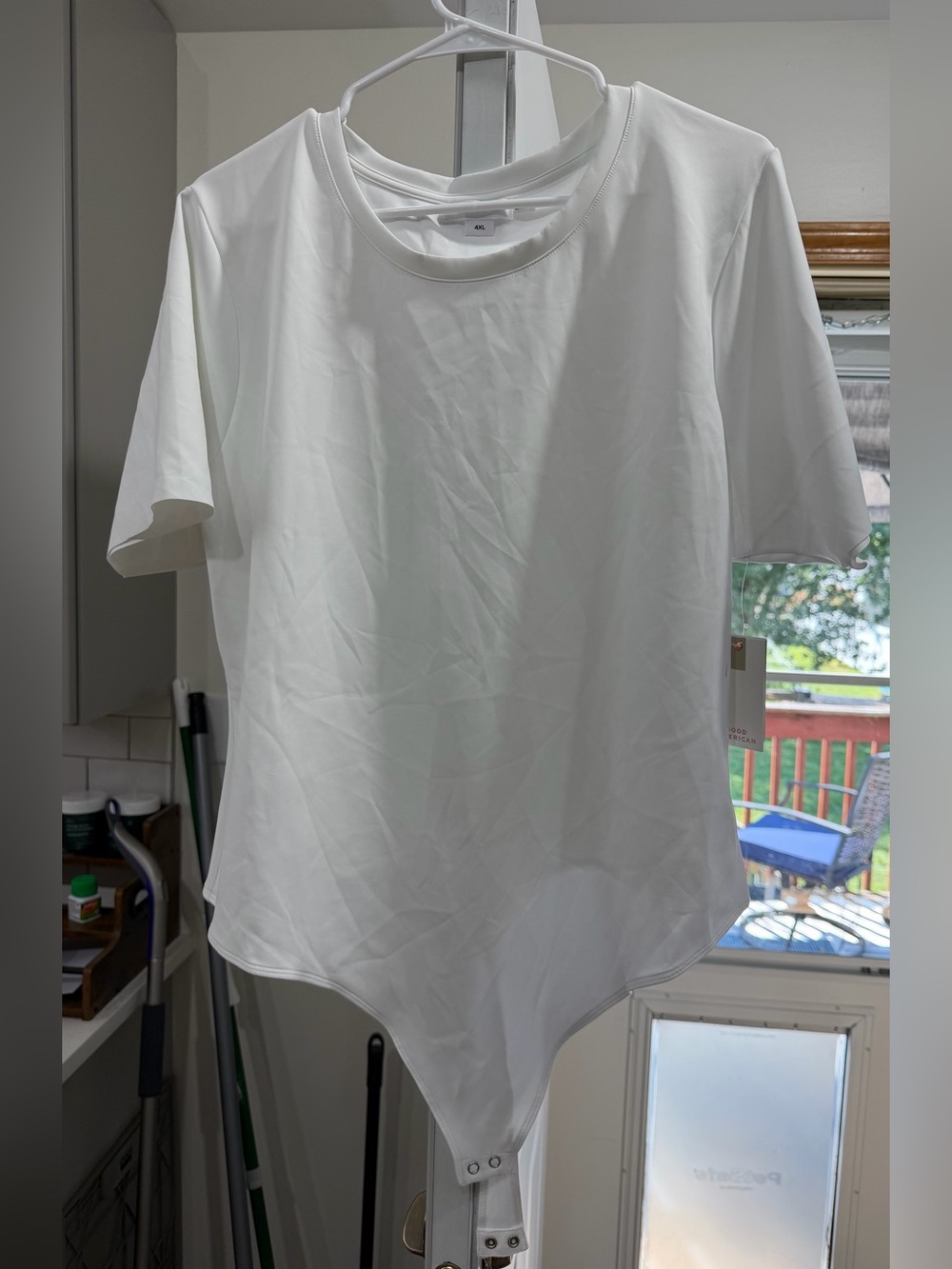Good American White Short-Sleeve Bodysuit Tee